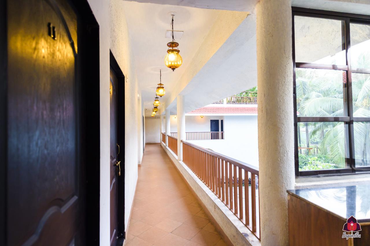 Bougainvillea Hotel Alībāg Ngoại thất bức ảnh