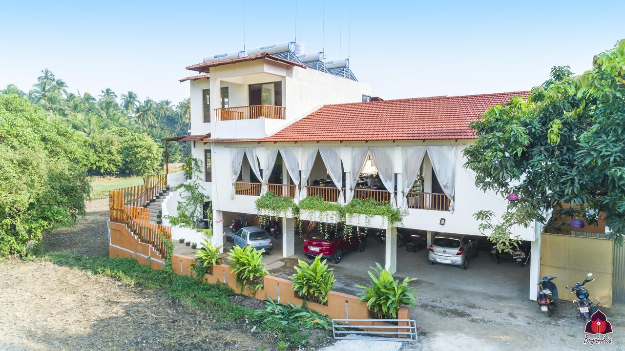 Bougainvillea Hotel Alībāg Ngoại thất bức ảnh