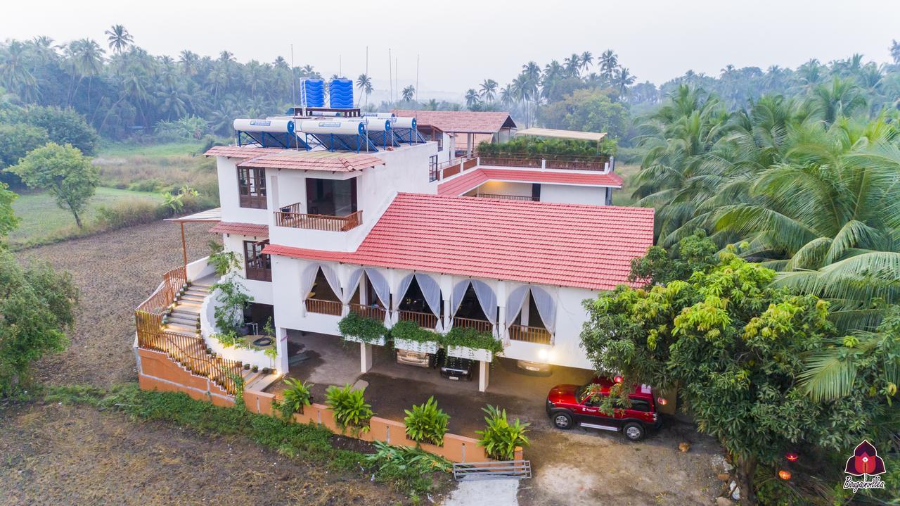 Bougainvillea Hotel Alībāg Ngoại thất bức ảnh
